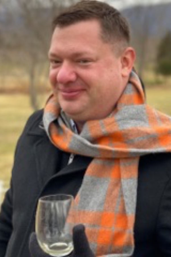 Cruise Brothers Travel Agent Charles Warner